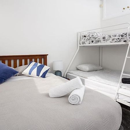 Moana Lodge Plimmerton Eksteriør bilde